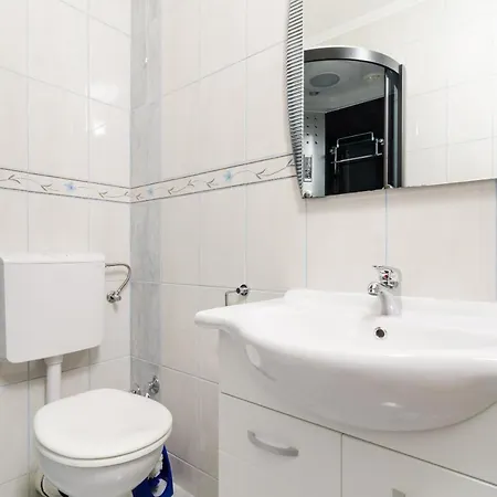 Apartments Villa Nikol *