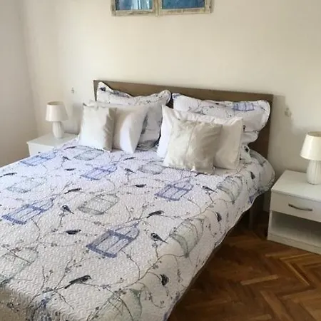 Apartments Villa Nikol Lejlighed