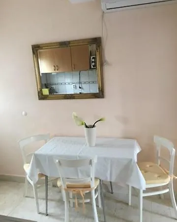 Apartments Villa Nikol *