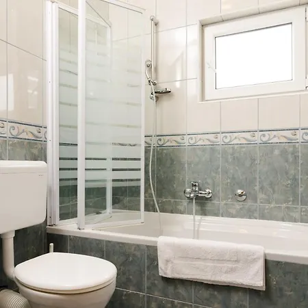 Apartments Villa Nikol