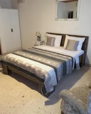 Apartments Villa Nikol דירה