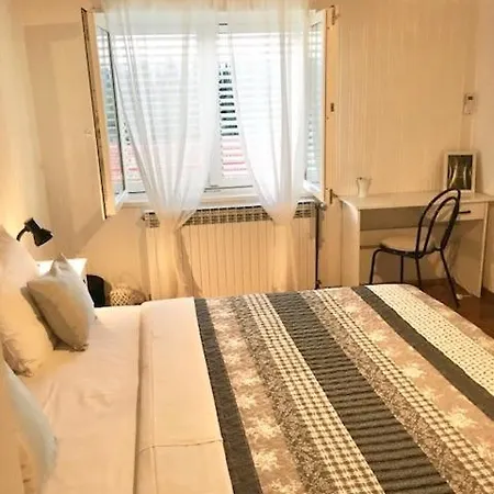 דירה Apartments Villa Nikol טרפאניי